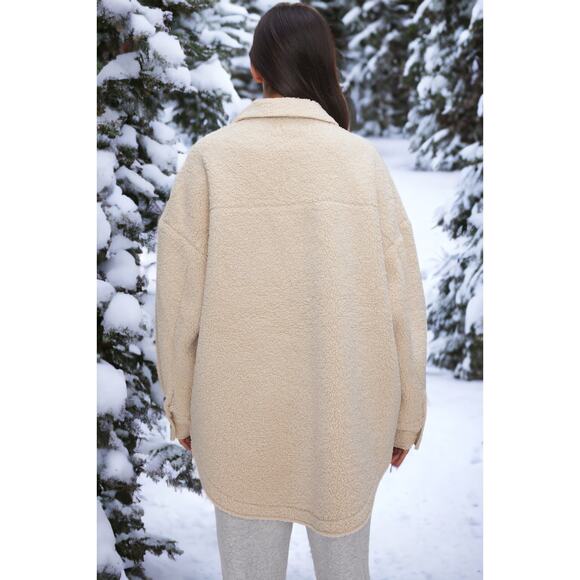 NWT - Good American SHERPA SHACKET in Tusk Color Size: 3 / 4 - Picture 4 of 5